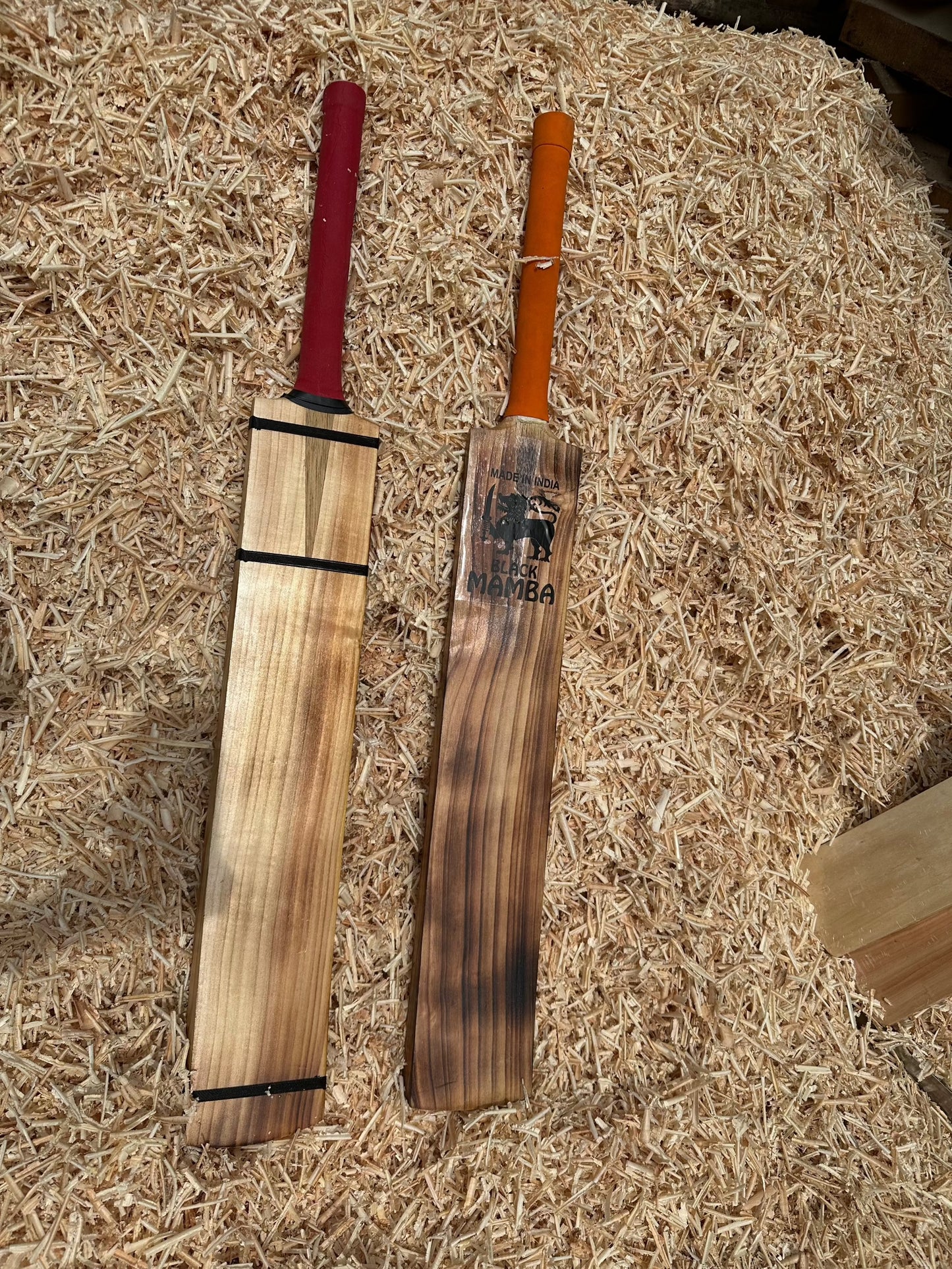 Black Mamba Kashmir Willow Cricket Bat For Hard Tennis | 1050g weight | Top Grade