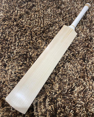 Grade 2 English Willow Cricket Bat For Leather ball Cricket Game | Weight Under 1180g