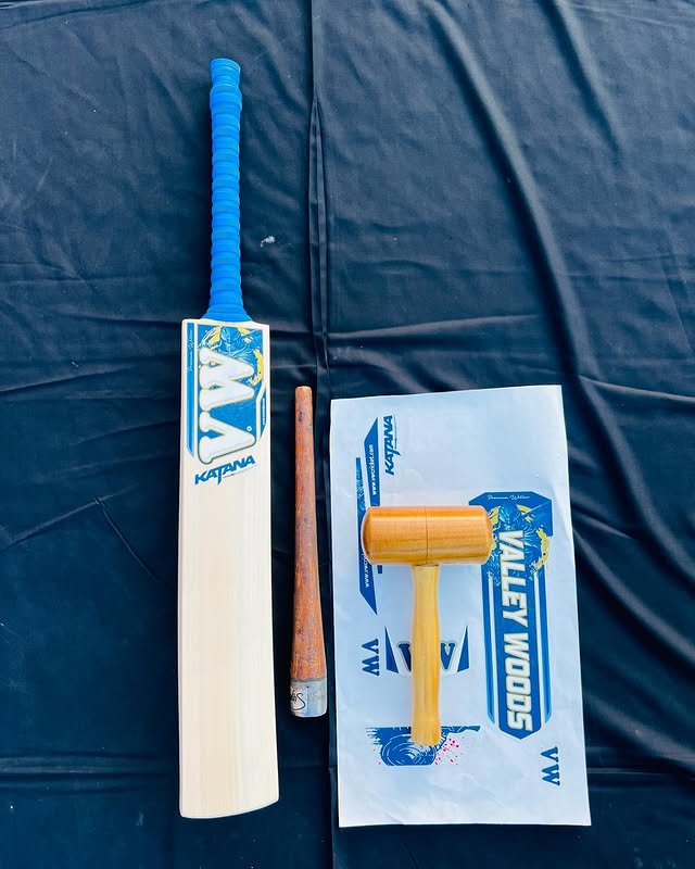 Ready to Play Cricket Bat pre knocking bat