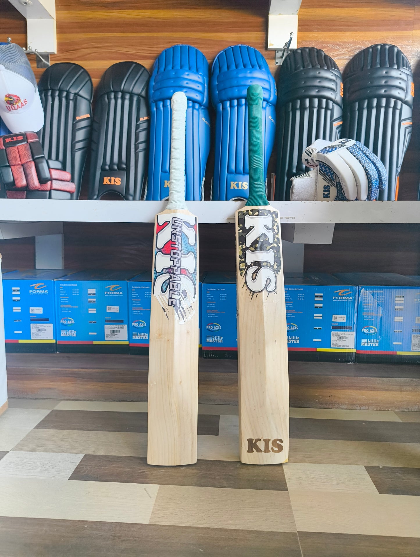 players special cricket bat by KIS | back side view