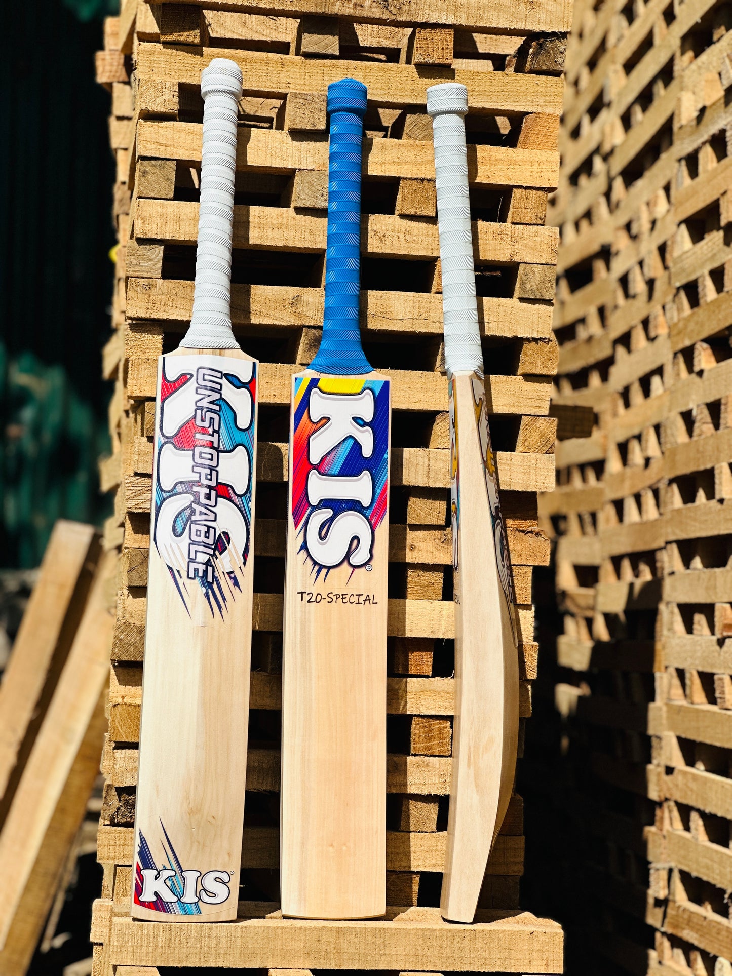 T20 Special Kashmir Willow Cricket Bat for Hard Hitting | KIS Unstoppable