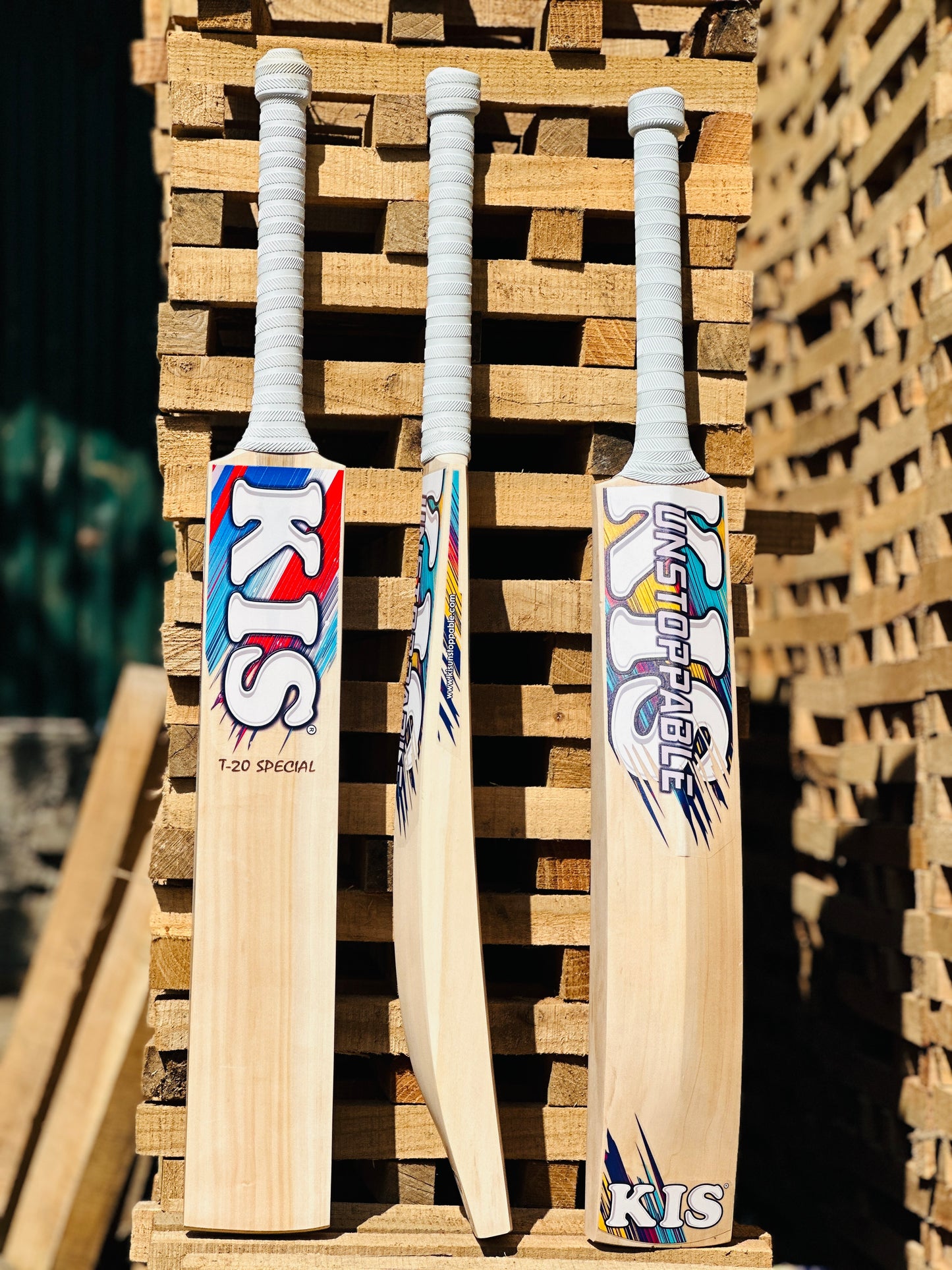 T20 Special Kashmir Willow Cricket Bat for Hard Hitting | KIS Unstoppable