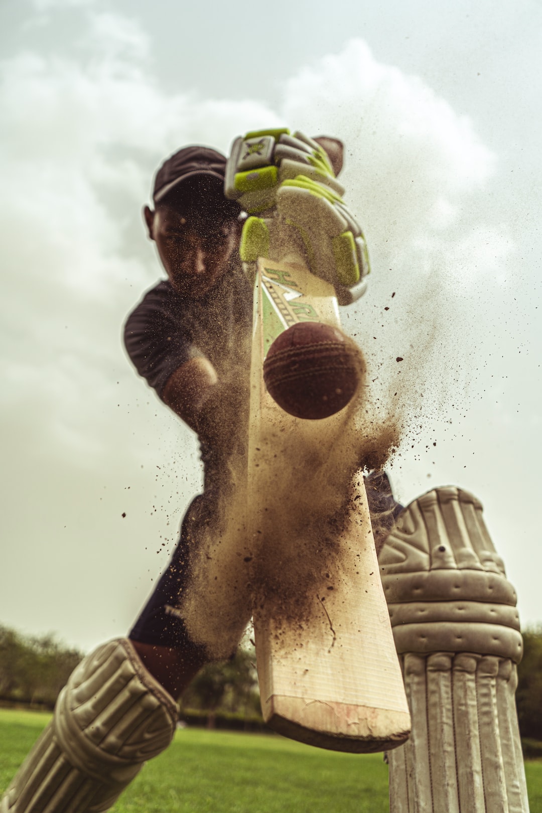 Shop the best of A+ Kashmir Willow Cricket Bat